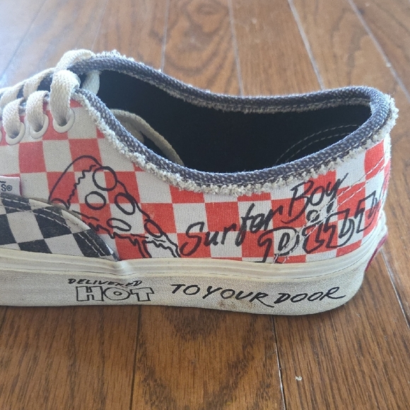 Vans Stranger Things - Argyle - Limited Edition Womens 8.5 Mens 7 - EUC  Netflix - Picture 2 of 9